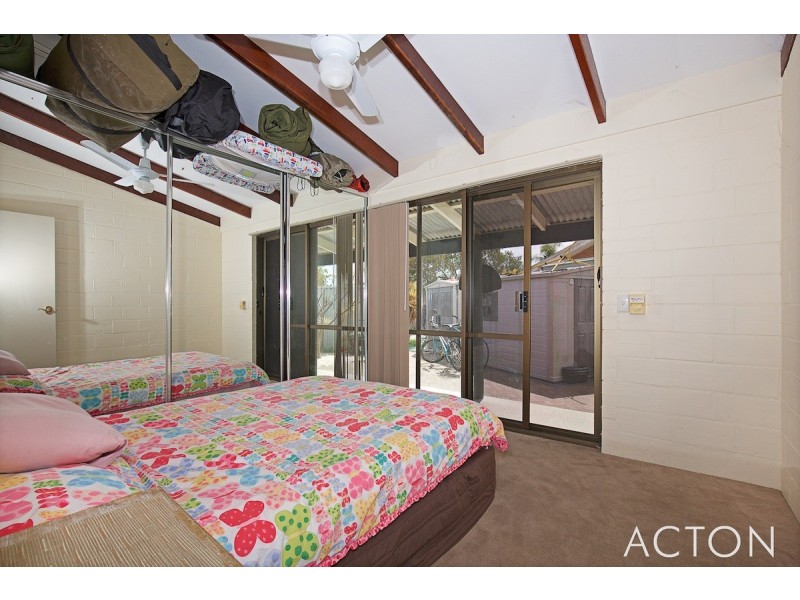 42 Wellya Cresent, South Yunderup WA 6208