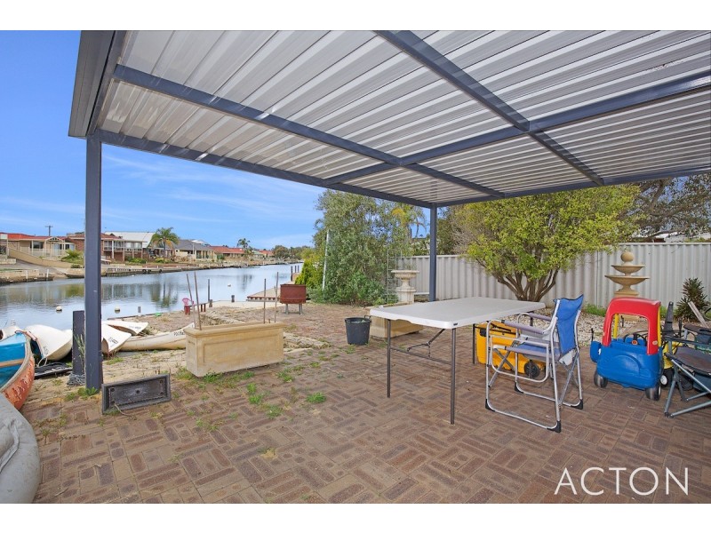 42 Wellya Cresent, South Yunderup WA 6208