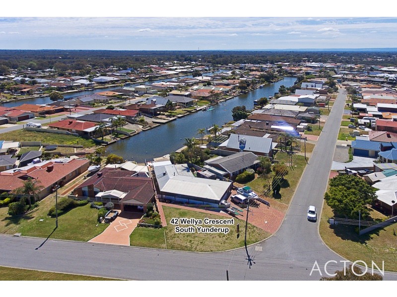 42 Wellya Cresent, South Yunderup WA 6208