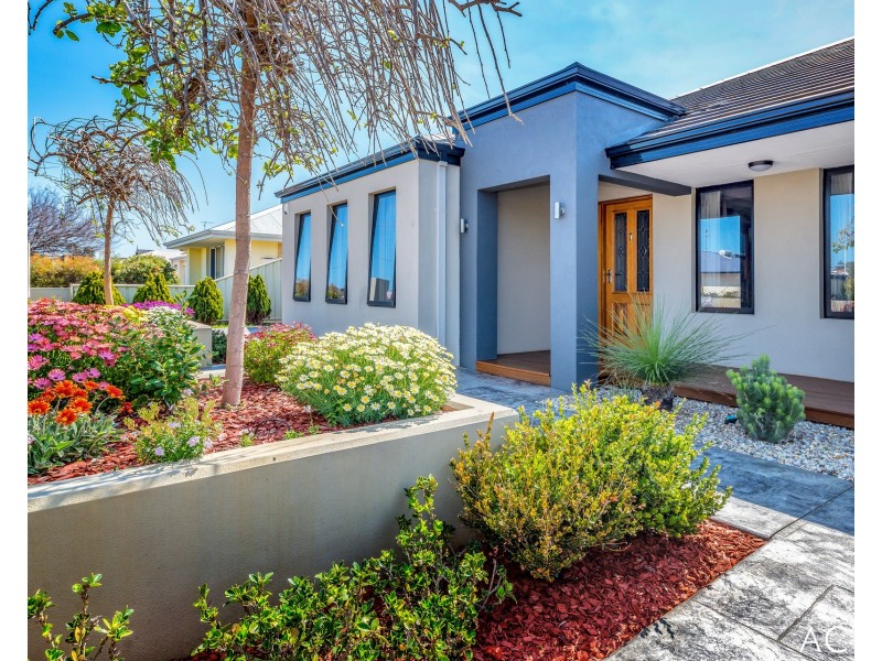 83 Ocean Road, Dawesville WA 6211