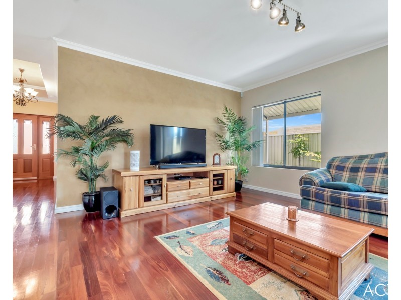 83 Ocean Road, Dawesville WA 6211