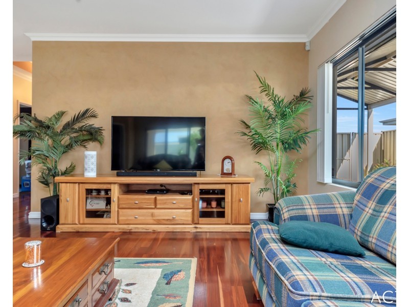 83 Ocean Road, Dawesville WA 6211