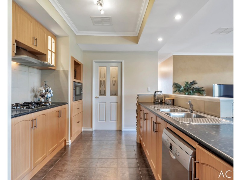 83 Ocean Road, Dawesville WA 6211