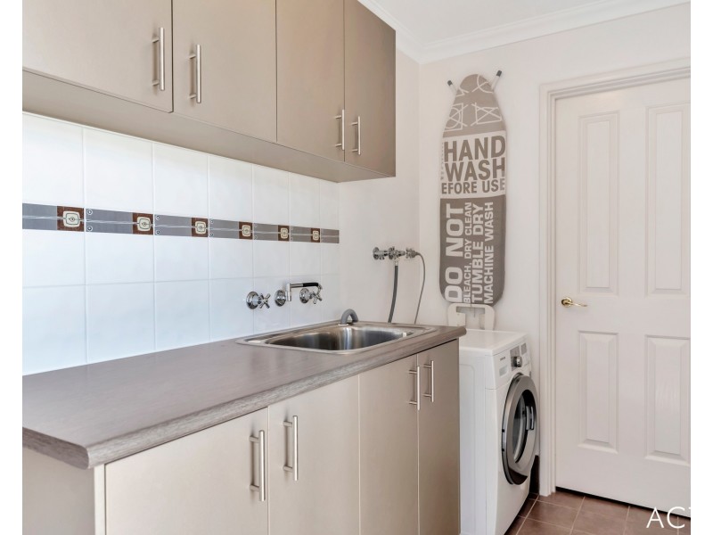 83 Ocean Road, Dawesville WA 6211