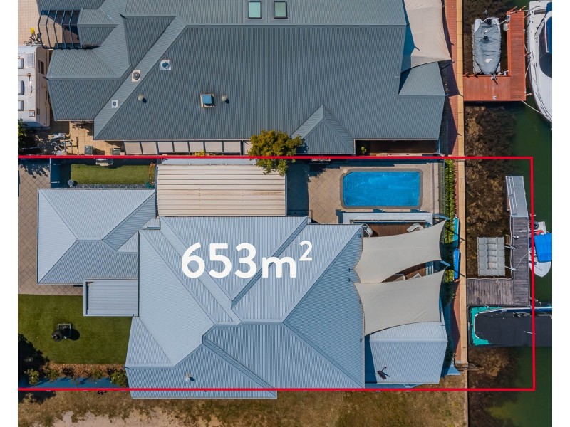 12 Brindabella Crescent, Halls Head WA 6210