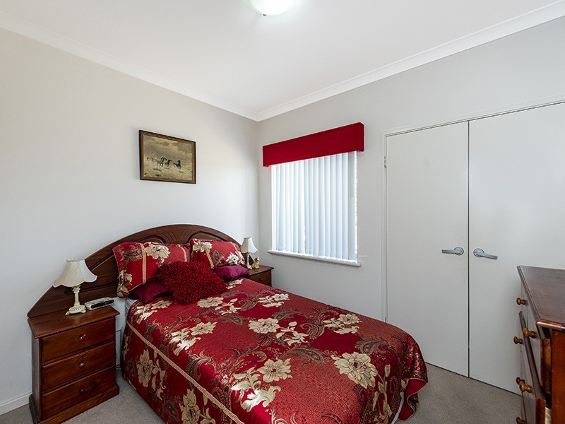 14/21 Southmead Green, Erskine WA 6210