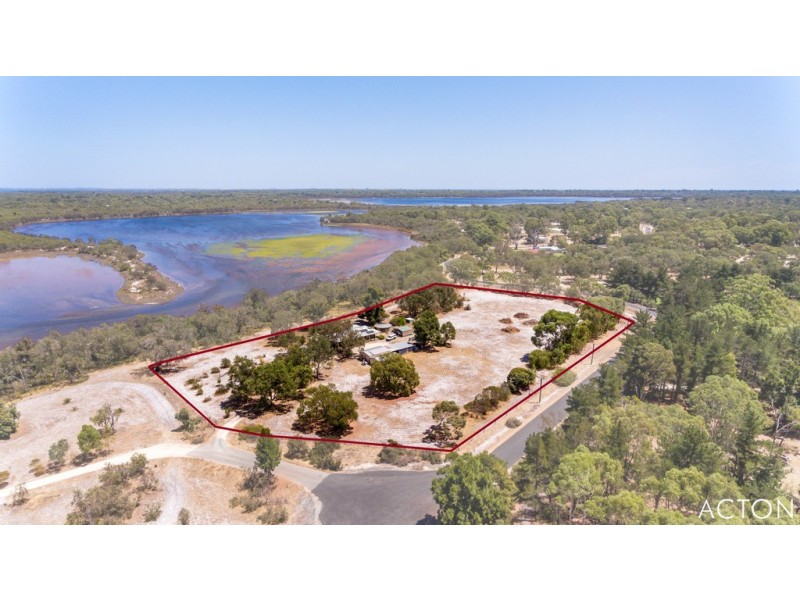 136 Shenton Road, Barragup WA 6209