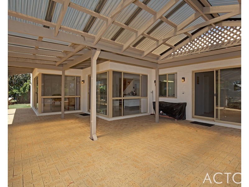 47 Delta Drive, South Yunderup WA 6208