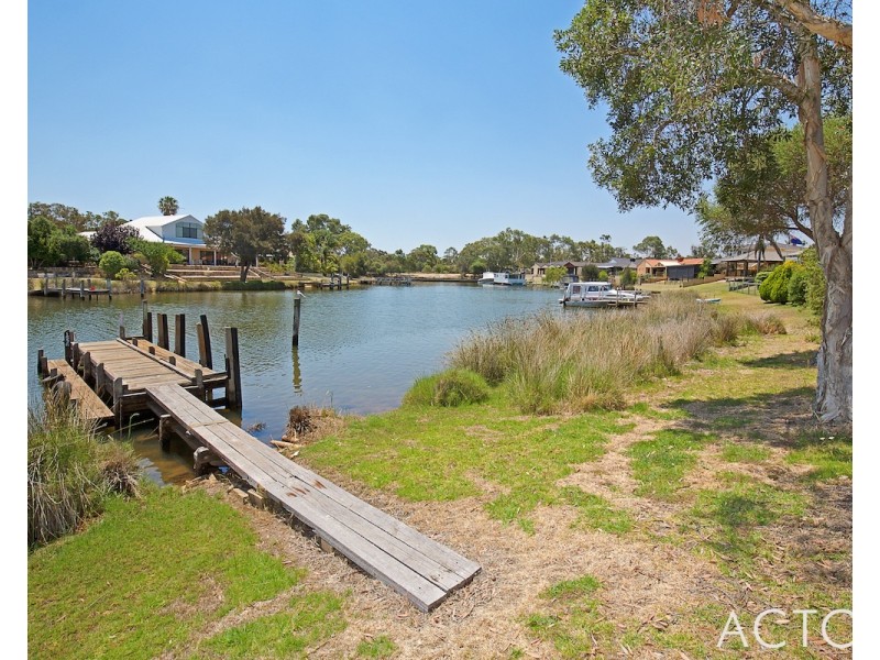 47 Delta Drive, South Yunderup WA 6208