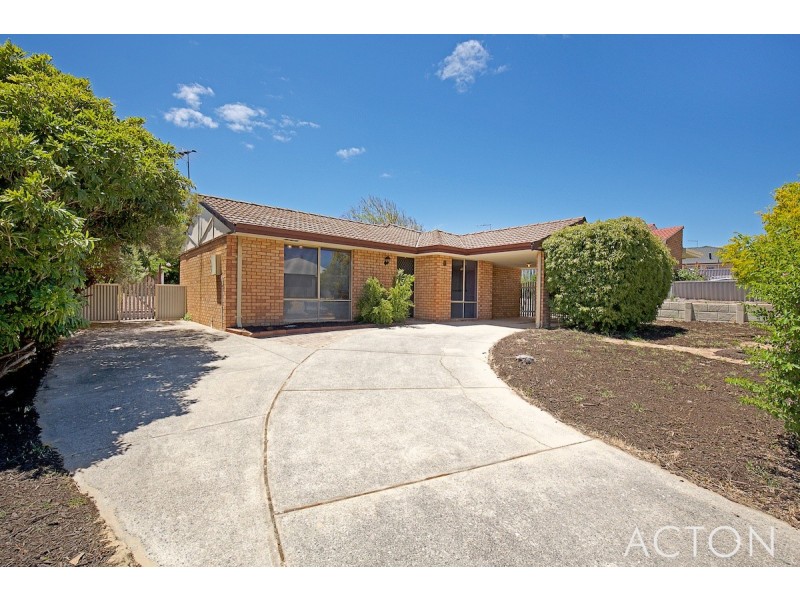 5 Elderberry Circle, Halls Head WA 6210