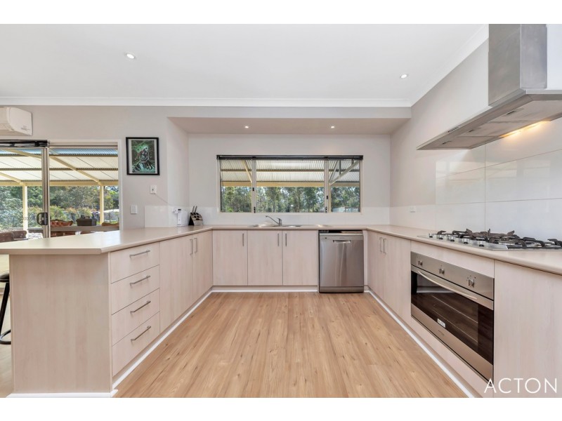 33 Rangeview Loop, Serpentine WA 6125