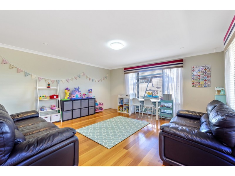 23 Cohen Vista, Lakelands WA 6180