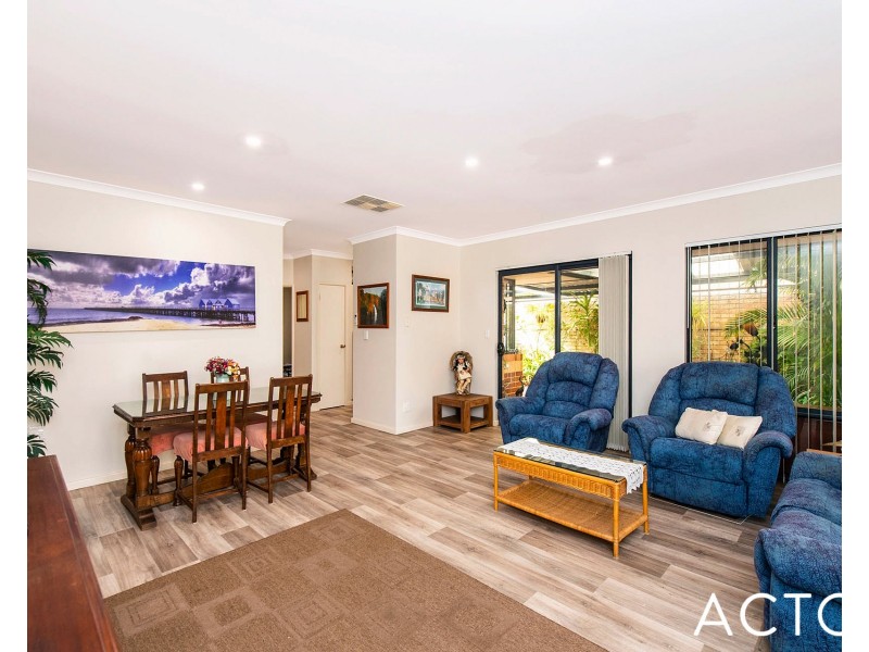8 Cassia Street, Greenfields WA 6210