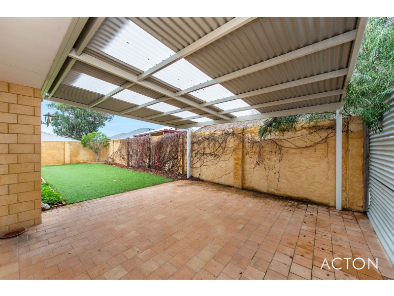 3 Dyer Lane, Lakelands WA 6180