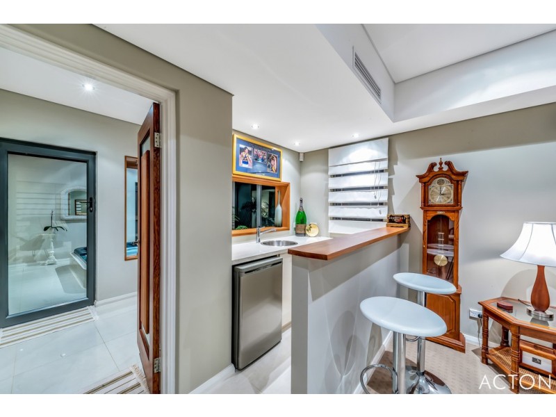 1 Enchantress Lane, Dawesville WA 6211