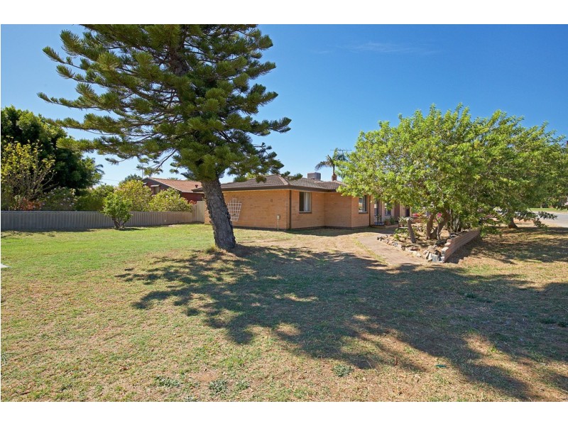 11 Burley Street, Mandurah WA 6210