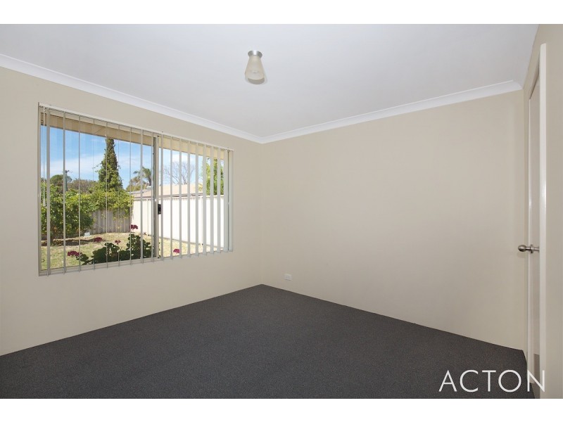 2/98 Teranca Road, Greenfields WA 6210