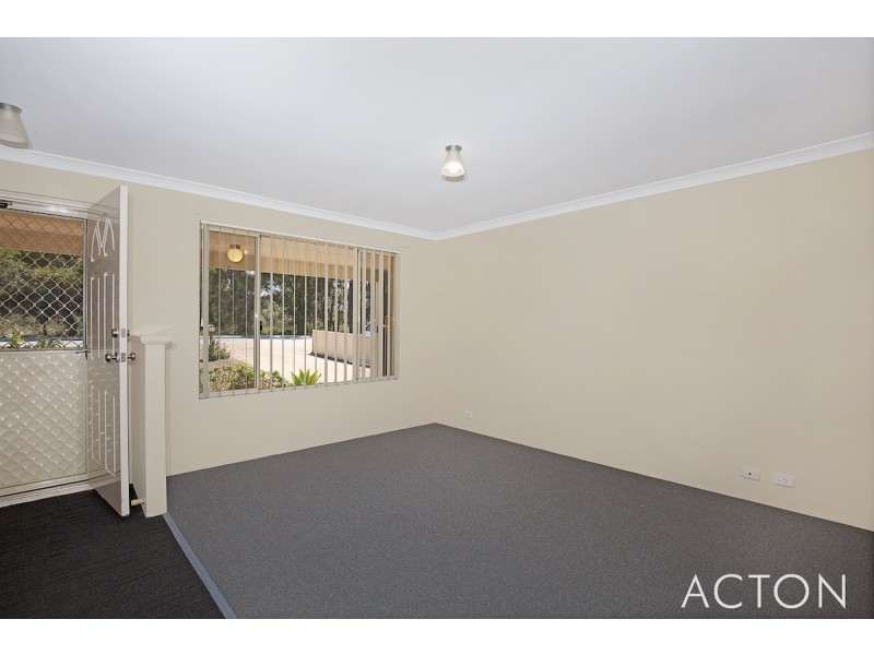 2/98 Teranca Road, Greenfields WA 6210