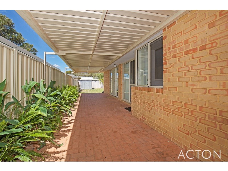 2/98 Teranca Road, Greenfields WA 6210