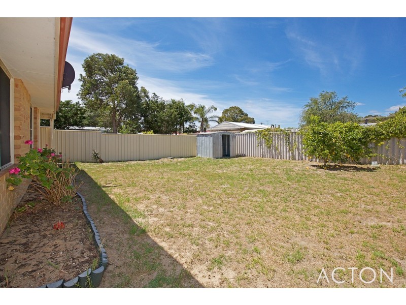 2/98 Teranca Road, Greenfields WA 6210