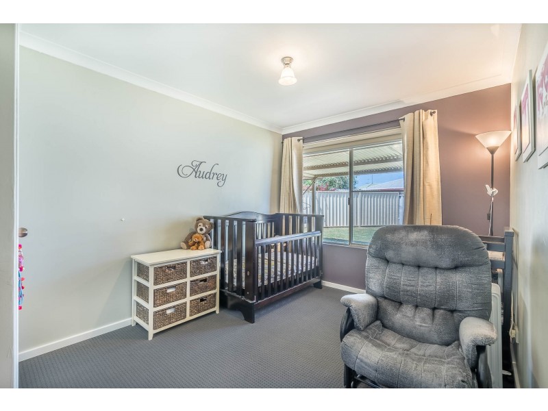 43 Reynolds Avenue, Greenfields WA 6210