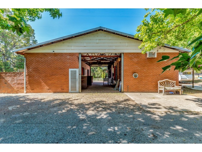 2395 South Western Highway, Serpentine WA 6125