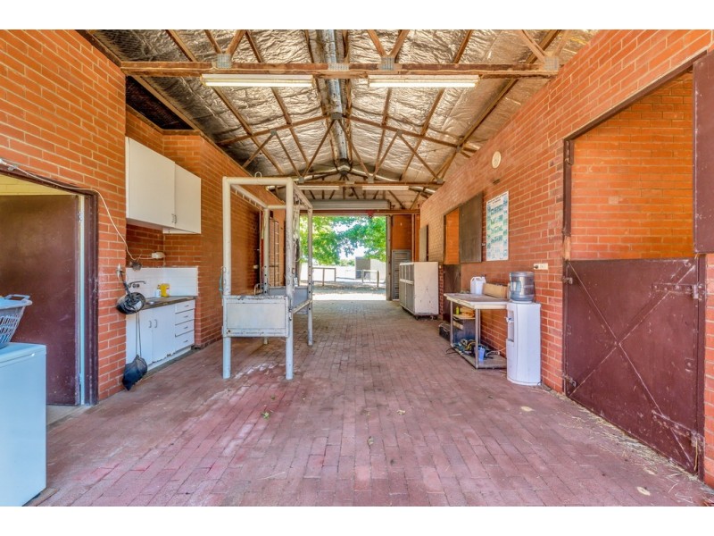 2395 South Western Highway, Serpentine WA 6125
