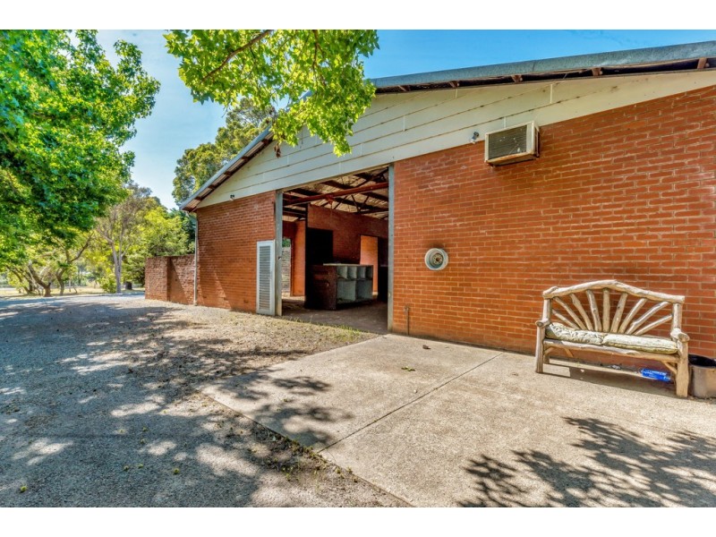 2395 South Western Highway, Serpentine WA 6125