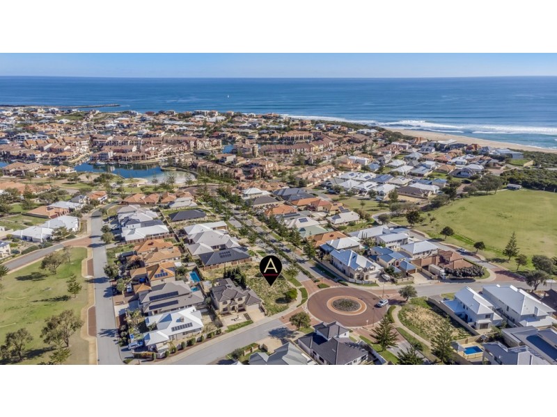 86 Baloo Crescent, Wannanup WA 6210