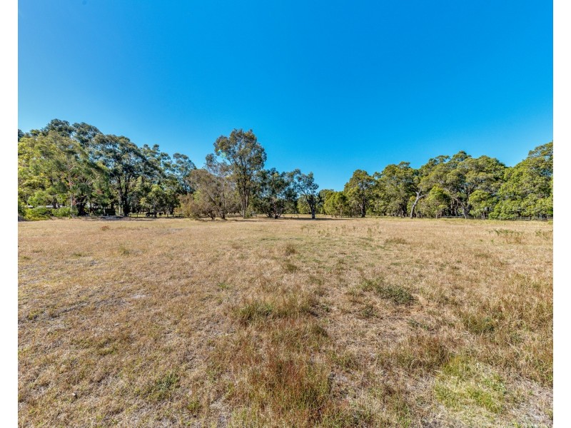29 Coffey Road, Serpentine WA 6125