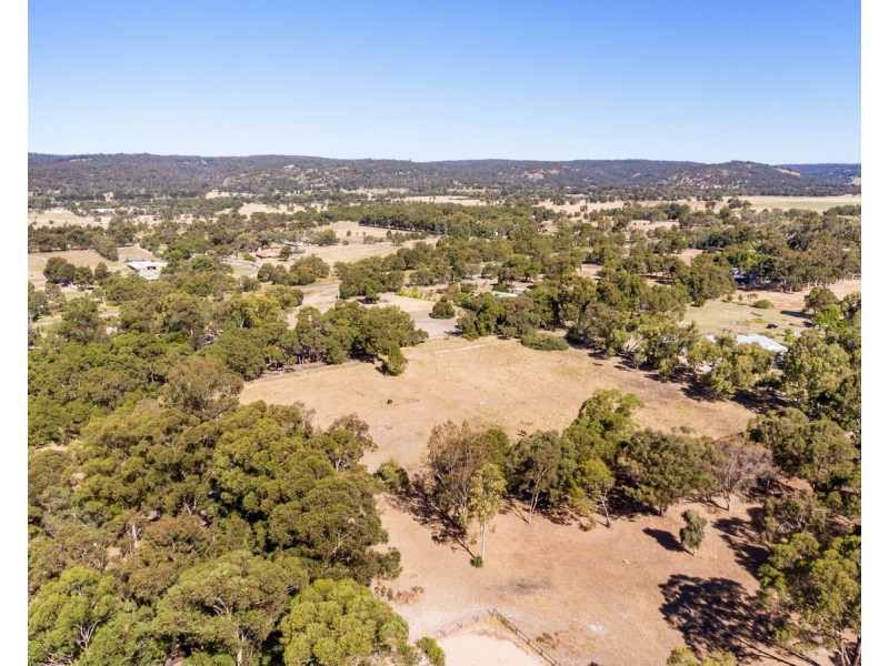 29 Coffey Road, Serpentine WA 6125