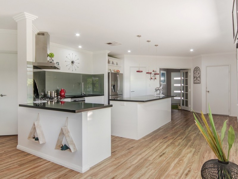 43 Narembeen Road, Dawesville WA 6211