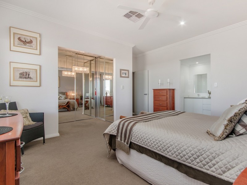 43 Narembeen Road, Dawesville WA 6211