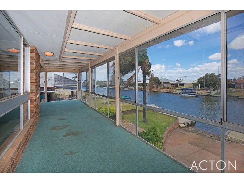 12 Tanderra Place, South Yunderup WA 6208