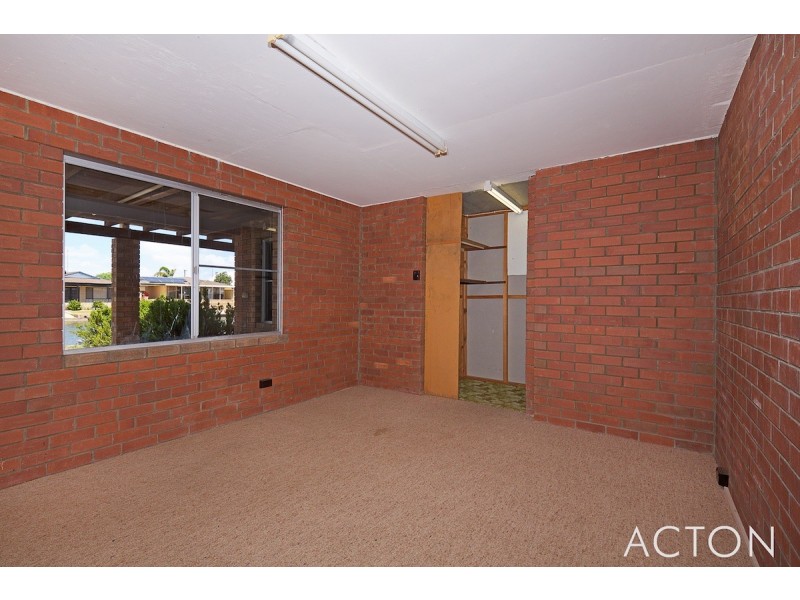 12 Tanderra Place, South Yunderup WA 6208