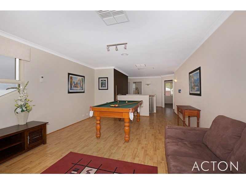 27 Peppertree Close, Wannanup WA 6210