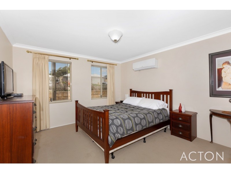 27 Peppertree Close, Wannanup WA 6210