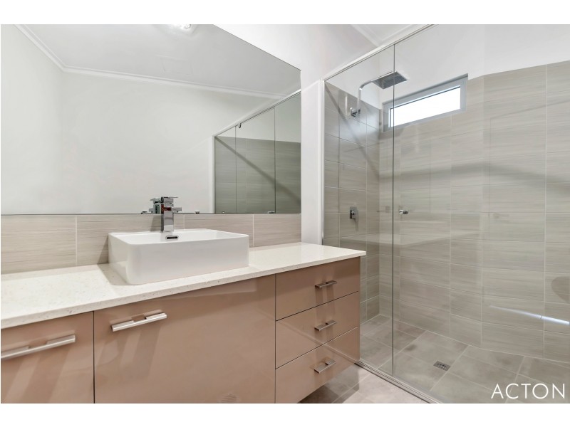 31/150 Boardwalk Boulevard, Halls Head WA 6210