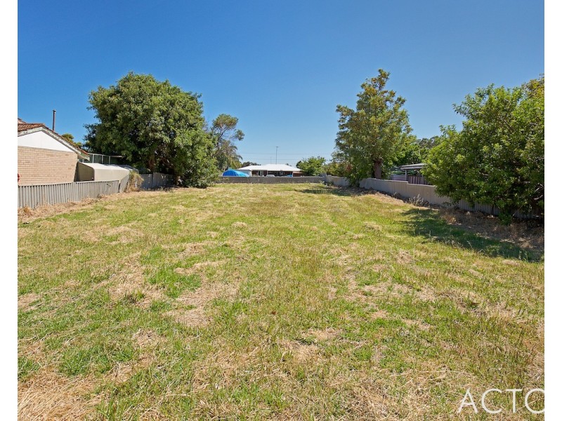 6 Morfitt Street, Mandurah WA 6210