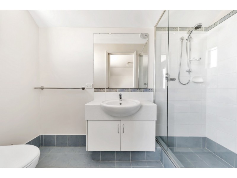 24 Carnarvon Way, Erskine WA 6210