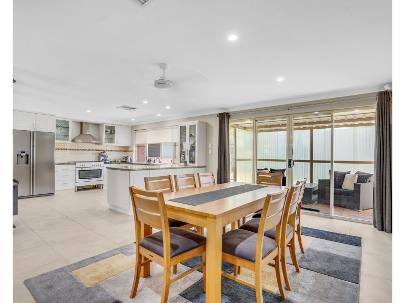 18 Duncan Road, Coodanup WA 6210