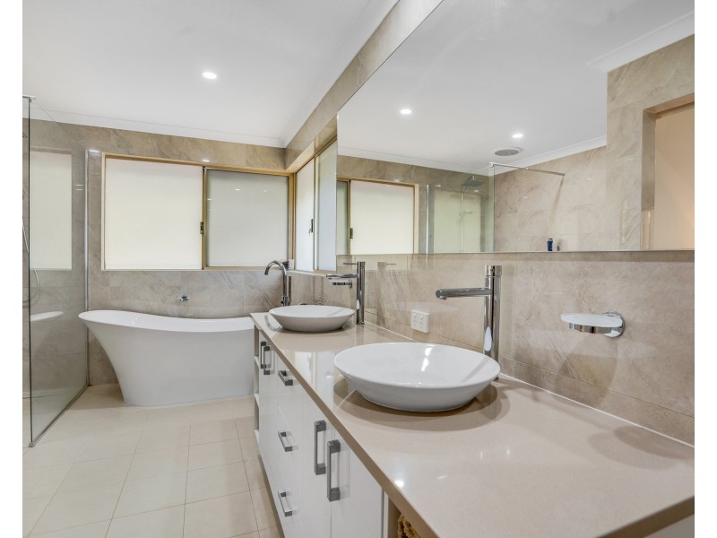 18 Duncan Road, Coodanup WA 6210