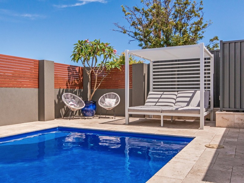 3 Hamilton Way, Silver Sands WA 6210