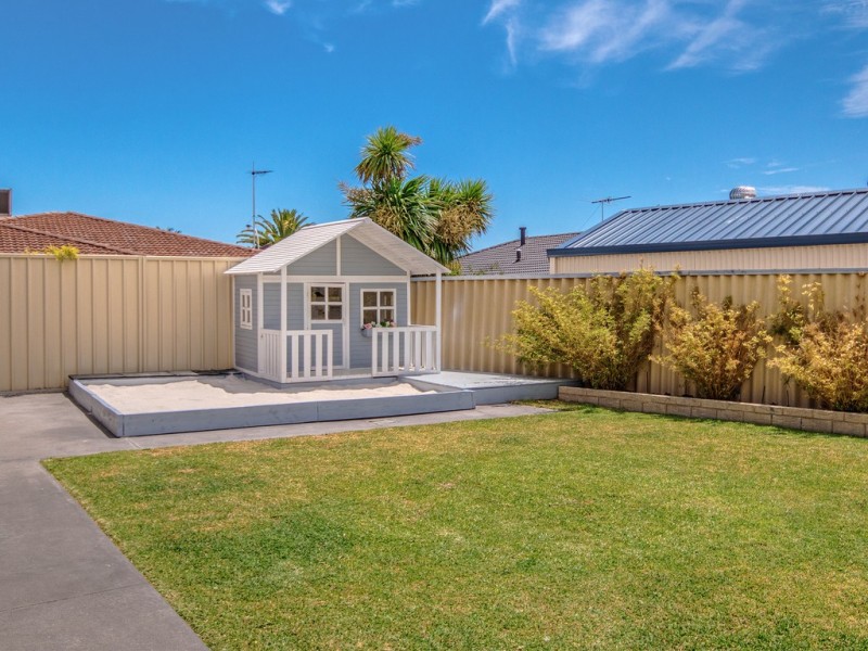 3 Hamilton Way, Silver Sands WA 6210