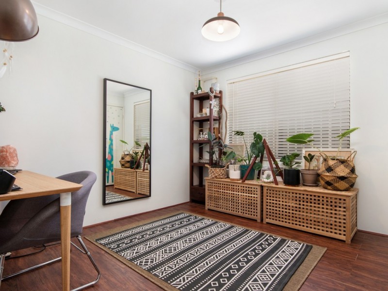 50 Highcliffe Circle, Lakelands WA 6180