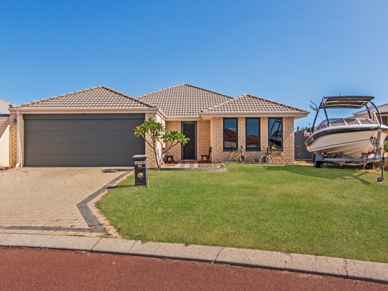50 Highcliffe Circle, Lakelands WA 6180