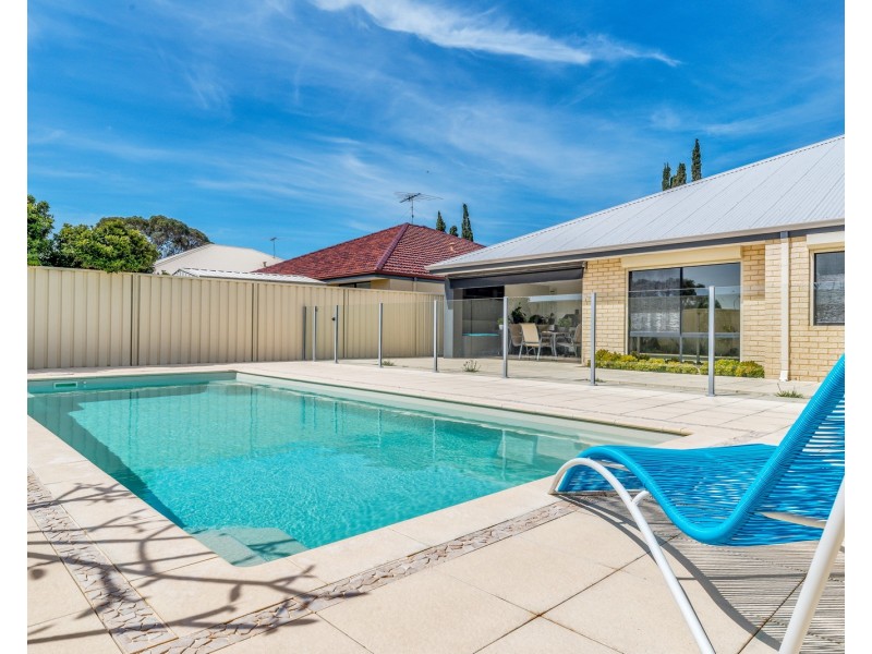 12 Kambalda Street, Dawesville WA 6211