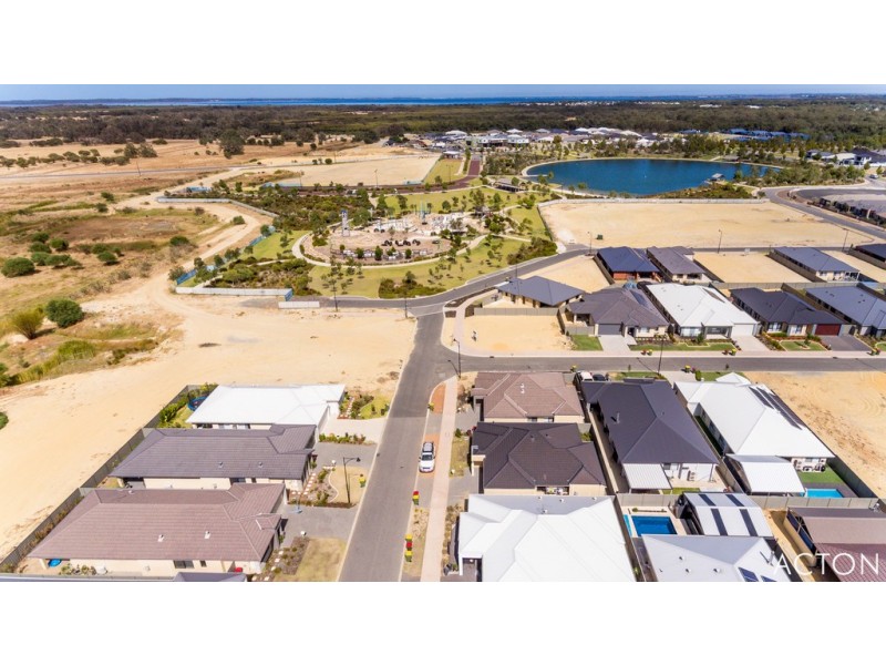 12 Harvey Crescent, South Yunderup WA 6208