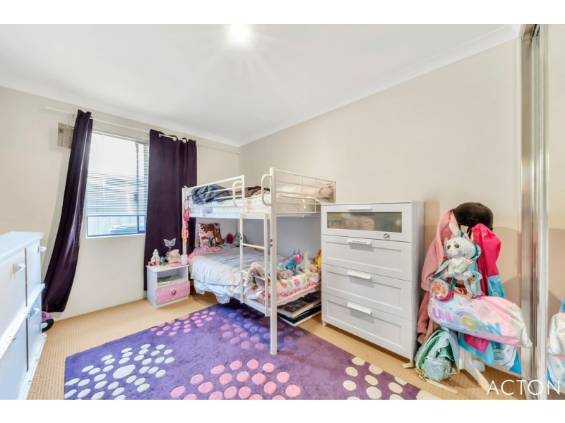 12 Harvey Crescent, South Yunderup WA 6208
