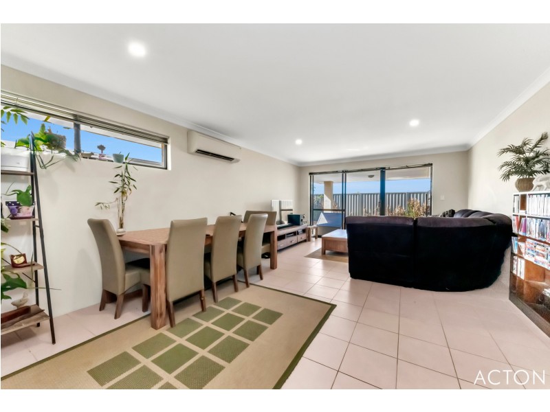 12 Harvey Crescent, South Yunderup WA 6208